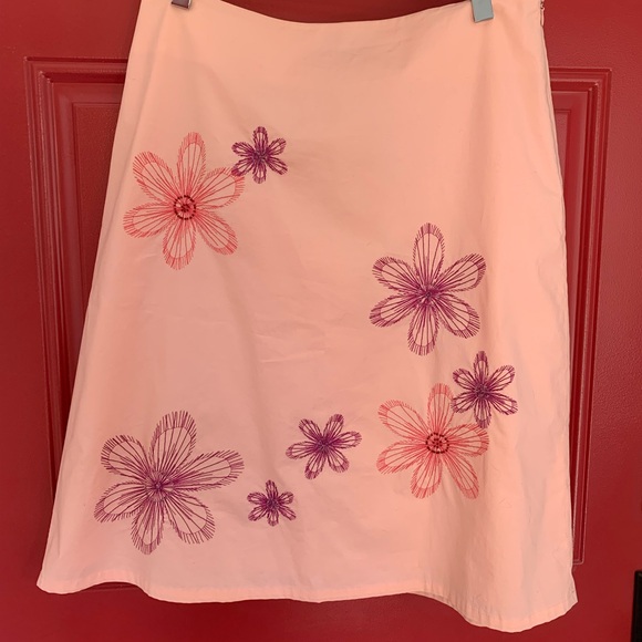 Rafaella knee length (slight A-Line) skirt in pink - Picture 2 of 8